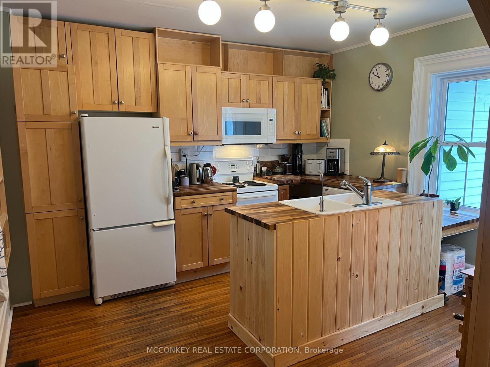 28 Queen Street, Asphodel-Norwood (Norwood), Ontario  K0L 2V0 - Photo 14 - X12876144