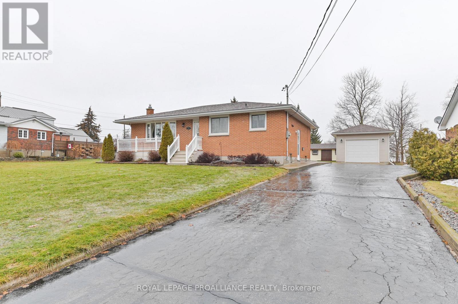 312 Church Street, Stirling-Rawdon (Stirling Ward), Ontario  K0K 3E0 - Photo 2 - X12876246