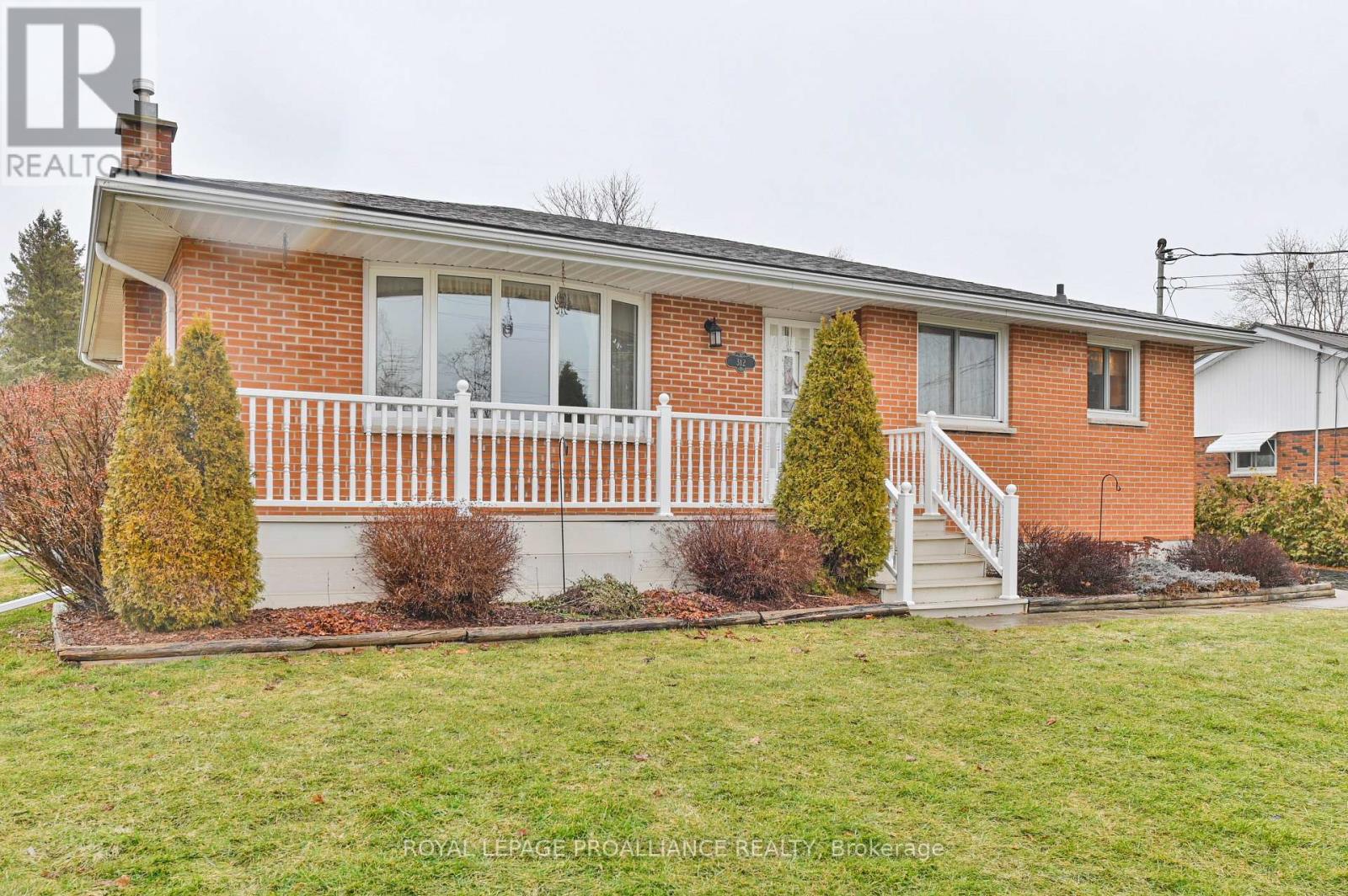 312 Church Street, Stirling-Rawdon (Stirling Ward), Ontario  K0K 3E0 - Photo 4 - X12876246
