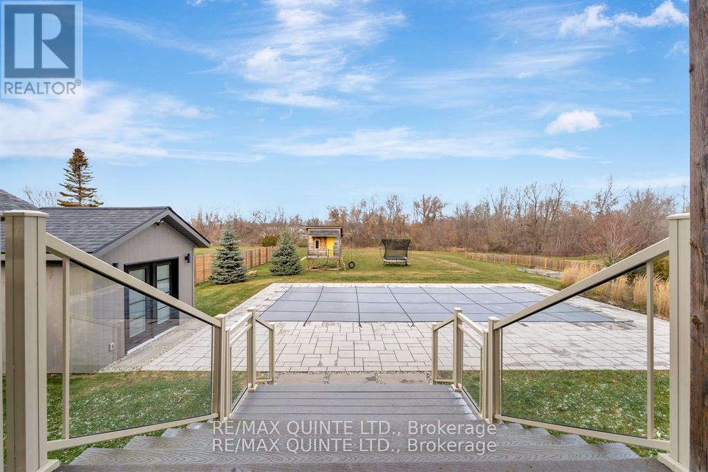 54 Settlers Landing Drive, Quinte West, Ontario  K8R 0A9 - Photo 45 - X12876258