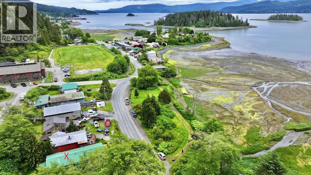 811 Oceanview Drive, Daajing Giids City, British Columbia  V0T 1S0 - Photo 4 - R3098386