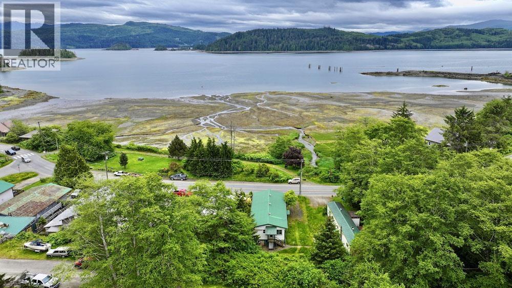 811 Oceanview Drive, Daajing Giids City, British Columbia  V0T 1S0 - Photo 8 - R3098386