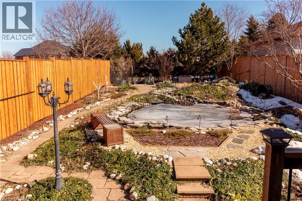 622 Doon South Drive, Kitchener, Ontario  N2P 2X4 - Photo 37 - 40810579