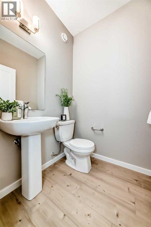 72 Lewisburg Close Ne, Calgary, Alberta  T3P 2N4 - Photo 15 - A2278248