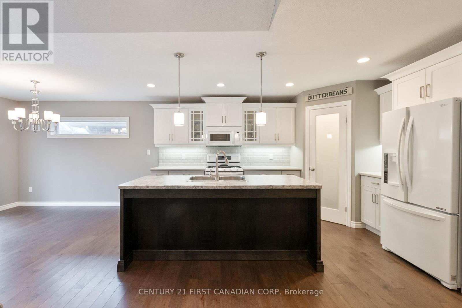 23 Blairmont Terrace, St. Thomas, Ontario  N5R 0E2 - Photo 14 - X12876026