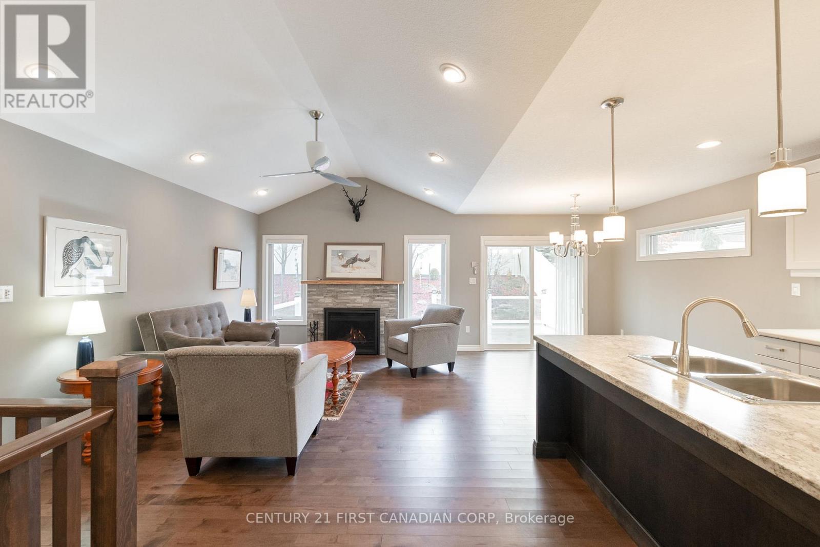 23 Blairmont Terrace, St. Thomas, Ontario  N5R 0E2 - Photo 15 - X12876026