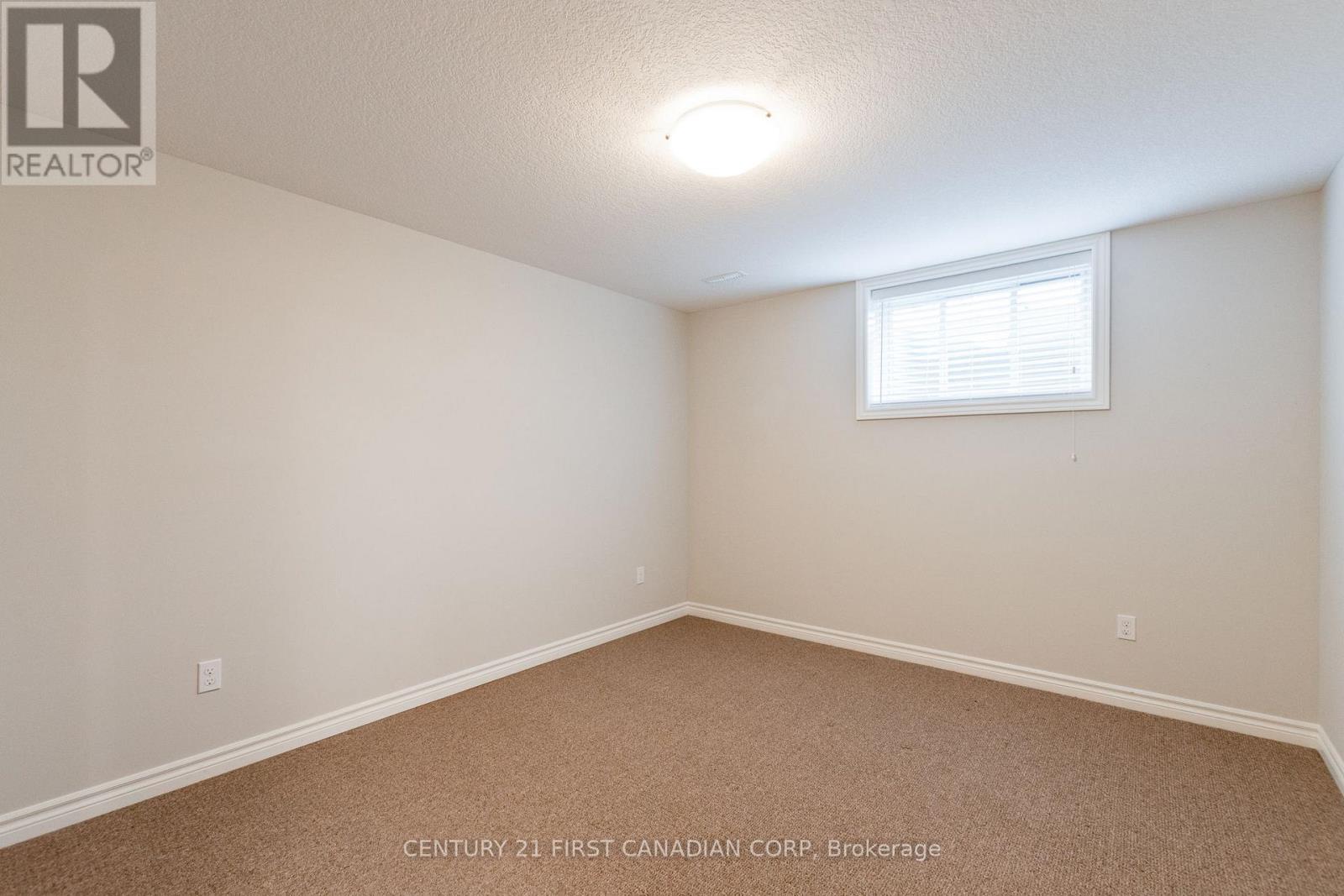 23 Blairmont Terrace, St. Thomas, Ontario  N5R 0E2 - Photo 32 - X12876026