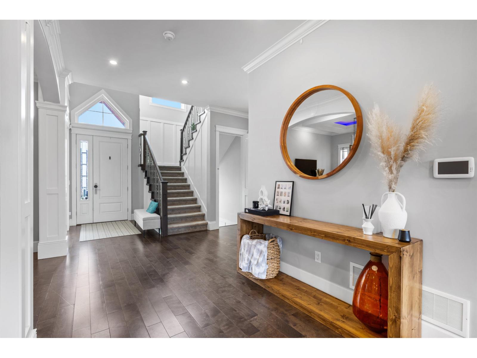 19685 71b Avenue, Langley, British Columbia  V2Y 3A4 - Photo 4 - R3098652