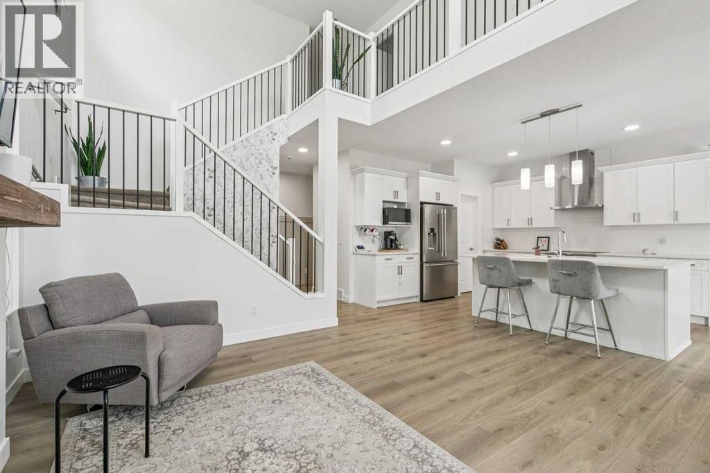 58 Saddlebred Place, Cochrane, Alberta  T4C 3E7 - Photo 7 - A2291232