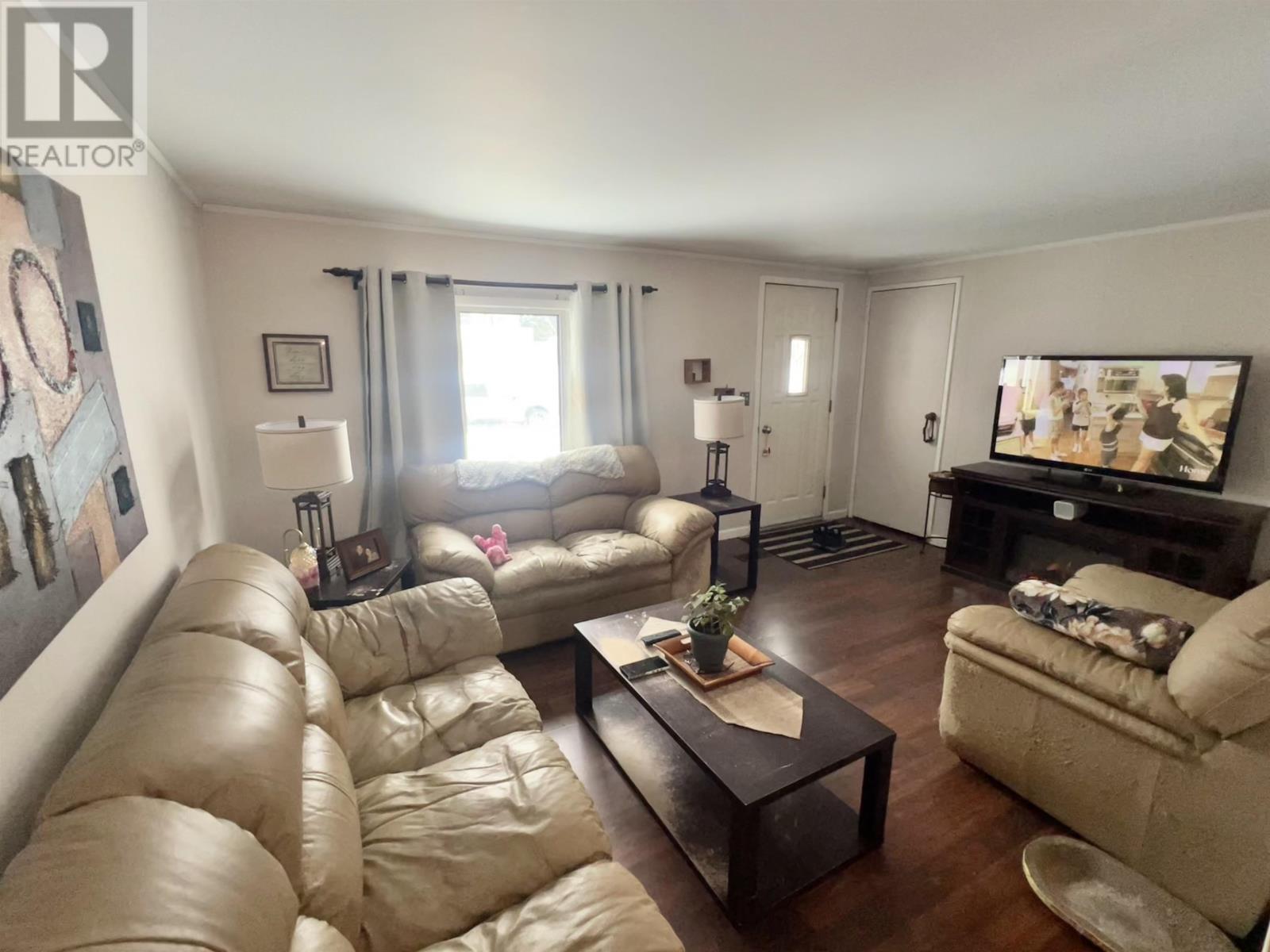 152 Cedar Cres, Atikokan, Ontario  P0T 1C0 - Photo 3 - TB2600355