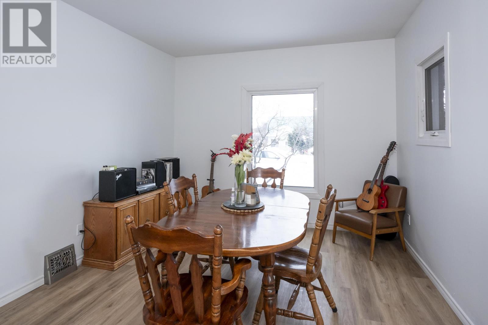 81 Shipley St, Thunder Bay, Ontario  P7A 3C4 - Photo 8 - TB2600368