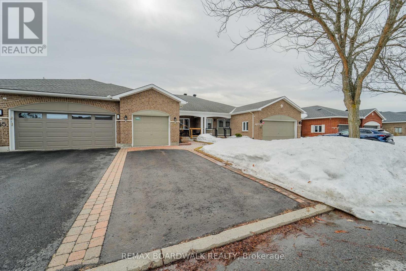 57 Nighthawk Crescent, Ottawa, Ontario  K2M 2X6 - Photo 1 - X12876092