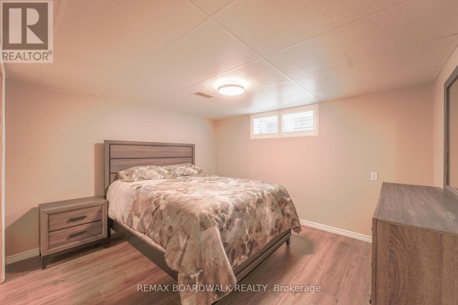 57 Nighthawk Crescent, Ottawa, Ontario  K2M 2X6 - Photo 24 - X12876092