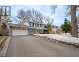 1930 SOUTHAMPTON COURT, Ottawa, Ontario