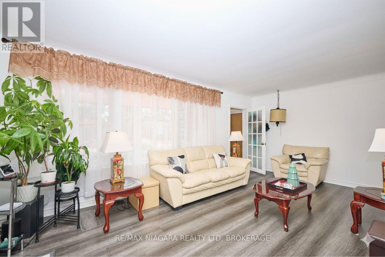 316 Bowen Road, Fort Erie, Ontario  L2A 2Y9 - Photo 7 - X12876032