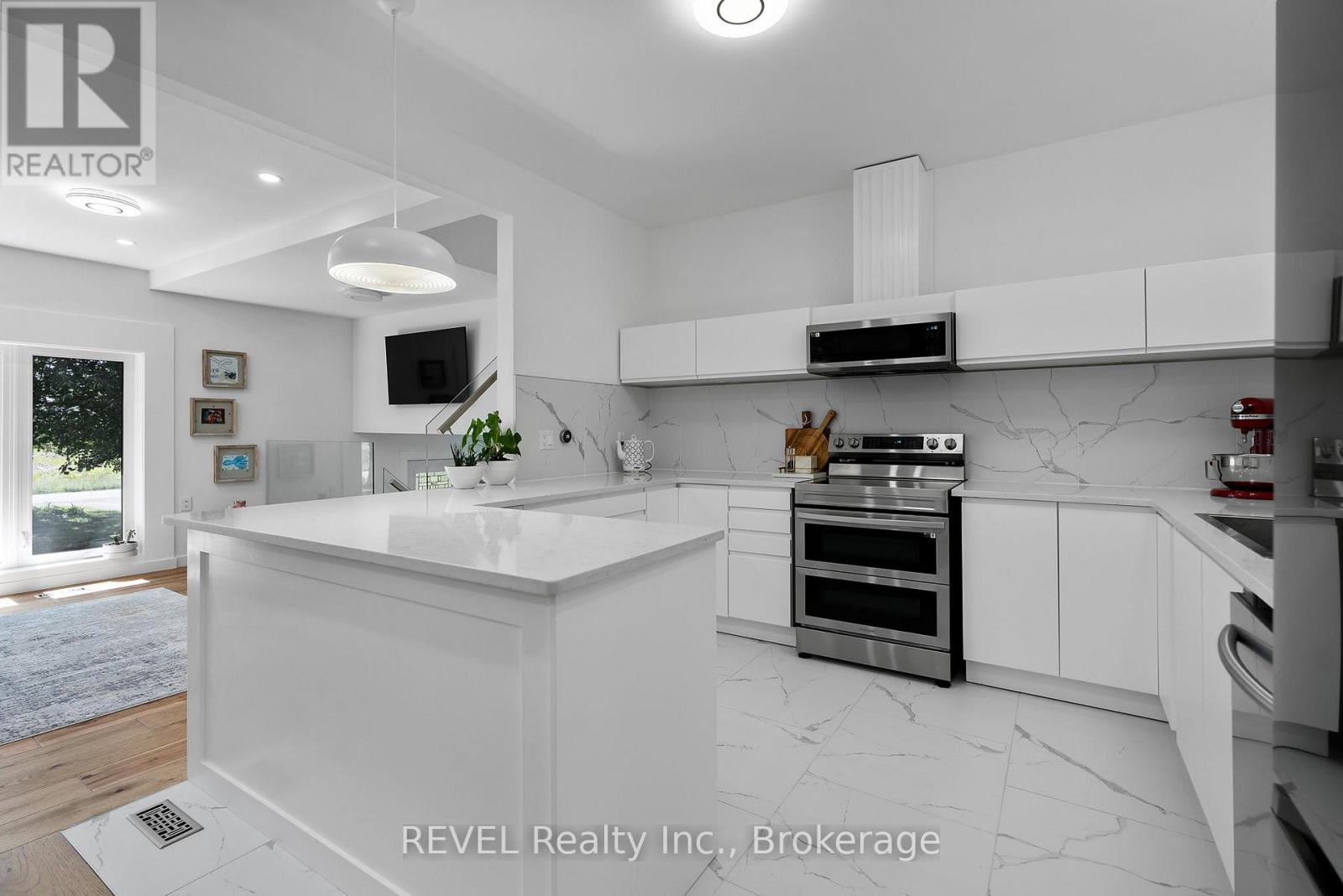 1546 Nigh Road, Fort Erie, Ontario  L2A 5M4 - Photo 15 - X12876170