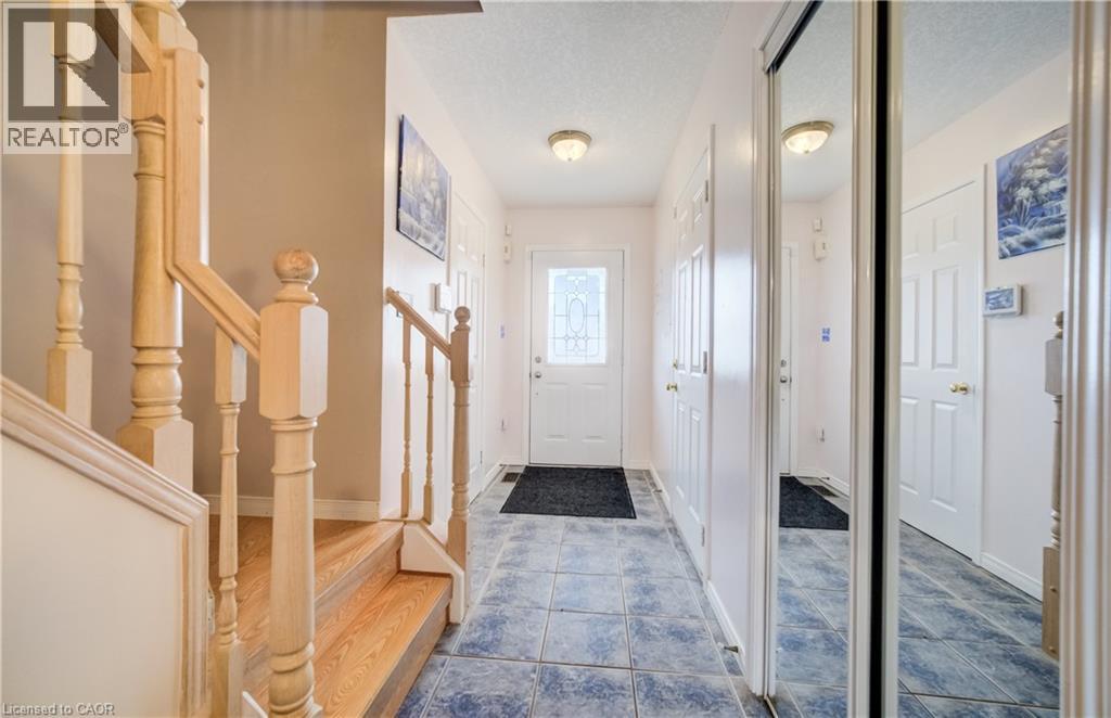 484 Langlaw Drive, Cambridge, Ontario  N1P 1H5 - Photo 6 - 40811692