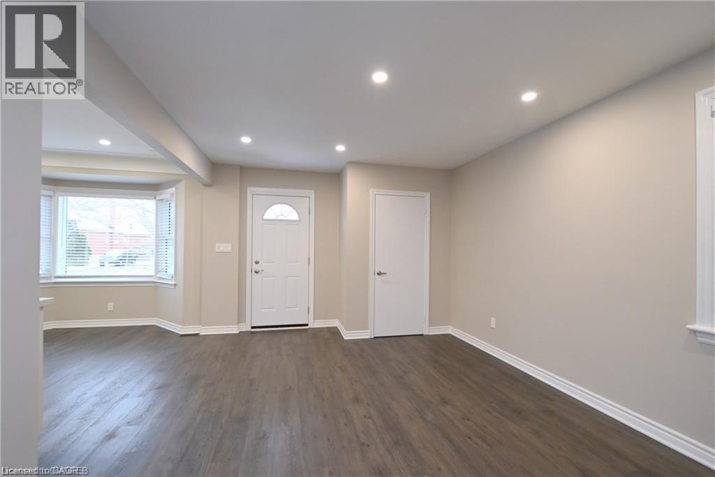 245 East 32nd Street Unit# Upper, Hamilton, Ontario  L8V 3S3 - Photo 8 - 40811420