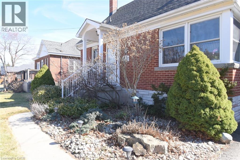 7 Cairns Avenue, Dundas, Ontario  L9H 1G2 - Photo 6 - 40811088