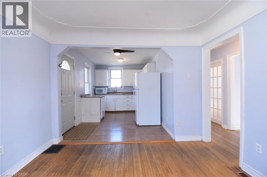 7 Cairns Avenue, Dundas, Ontario  L9H 1G2 - Photo 7 - 40811088