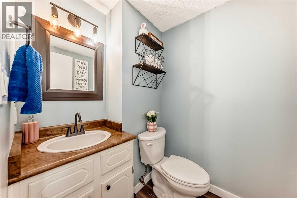 64, 123 Queensland  Se, Calgary, Alberta  T2J 5J4 - Photo 15 - A2292000