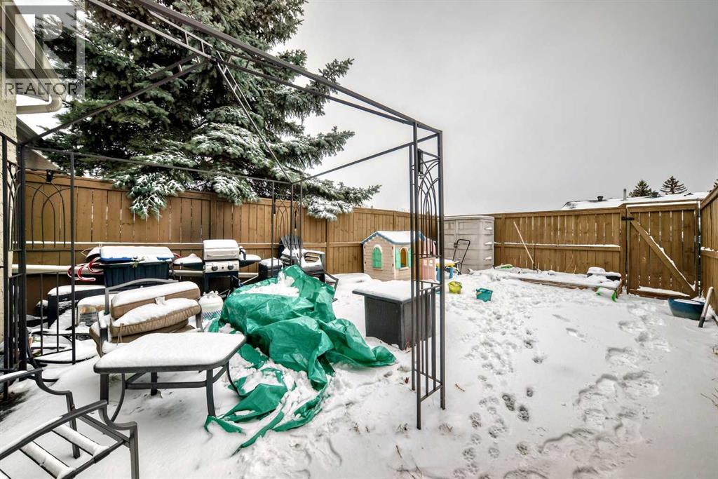 64, 123 Queensland  Se, Calgary, Alberta  T2J 5J4 - Photo 32 - A2292000