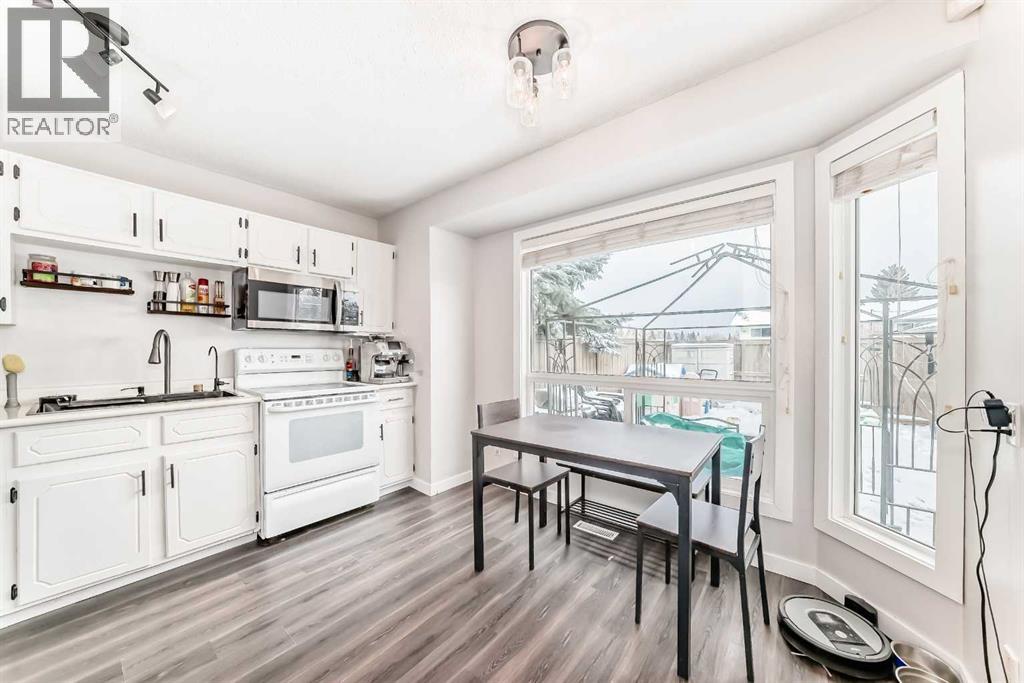 64, 123 Queensland  Se, Calgary, Alberta  T2J 5J4 - Photo 8 - A2292000