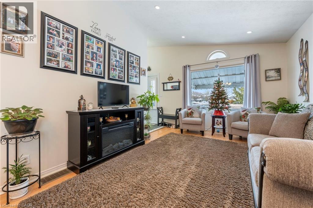 40 Thompson Drive, Port Dover, Ontario  N0A 1N4 - Photo 4 - 40791453