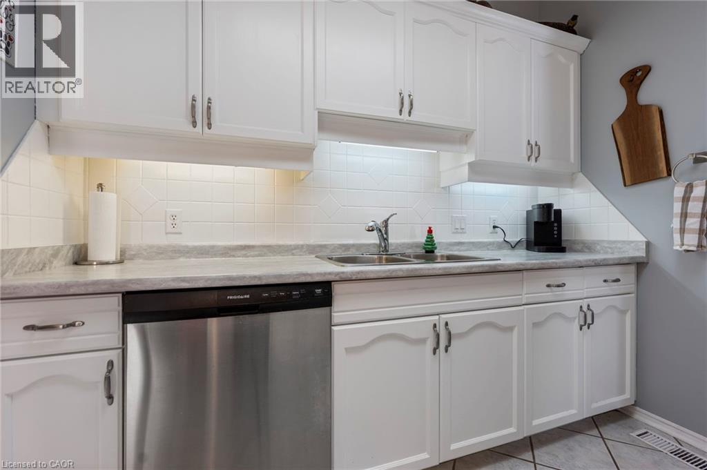 40 Thompson Drive, Port Dover, Ontario  N0A 1N4 - Photo 6 - 40791453