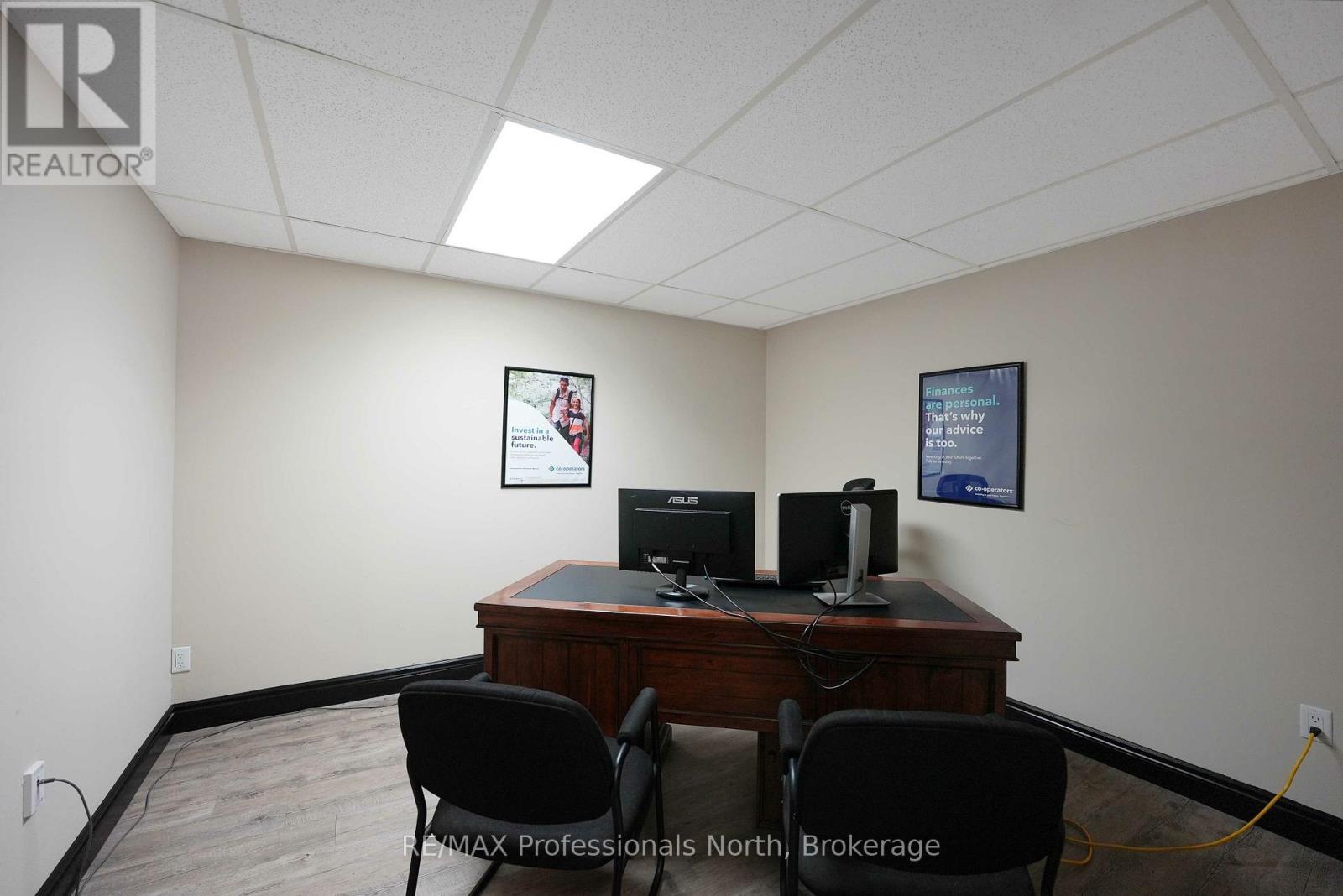 41 Maple Avenue, Dysart Et Al (Dysart), Ontario  K0M 1S0 - Photo 11 - X12876050