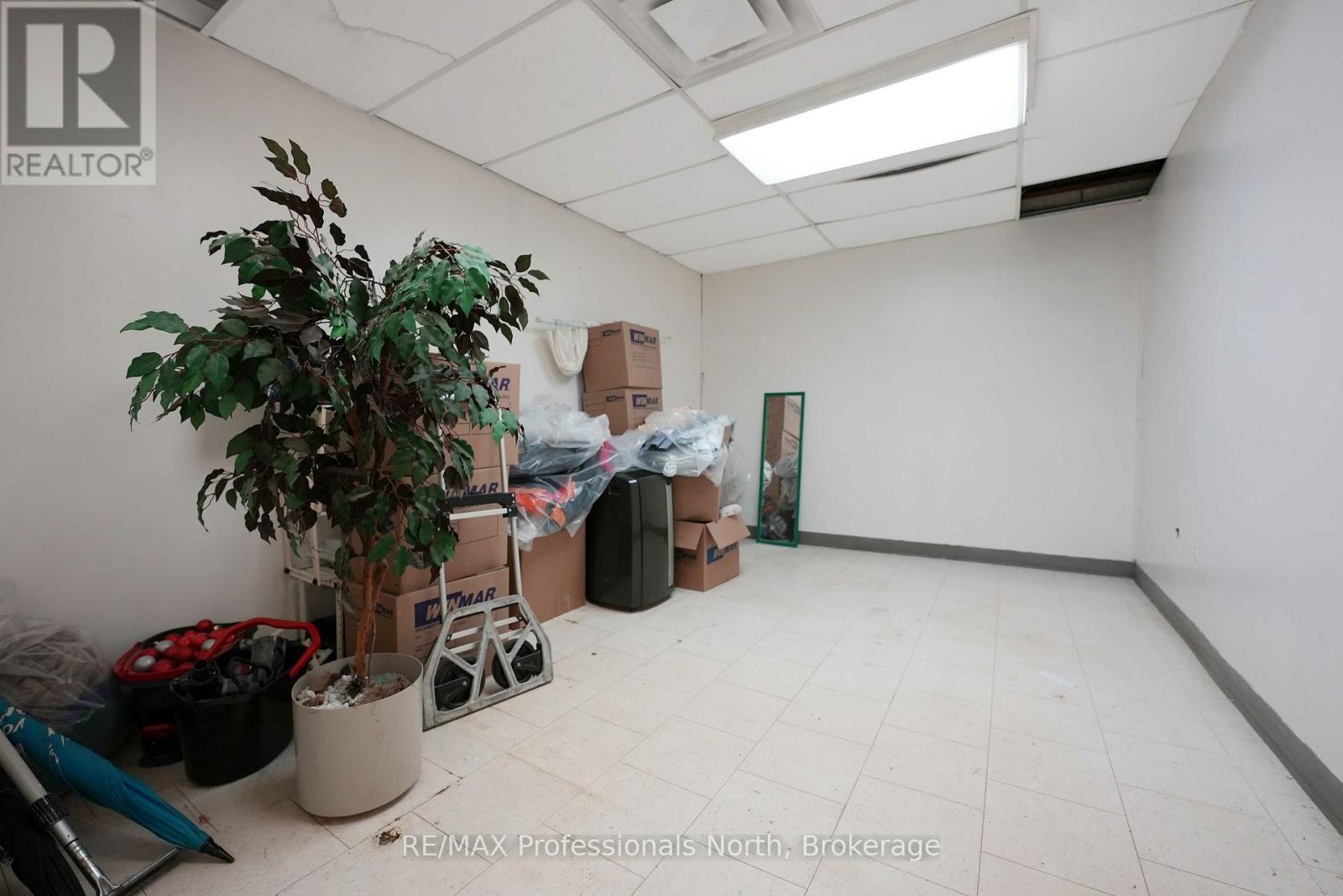 41 Maple Avenue, Dysart Et Al (Dysart), Ontario  K0M 1S0 - Photo 20 - X12876050