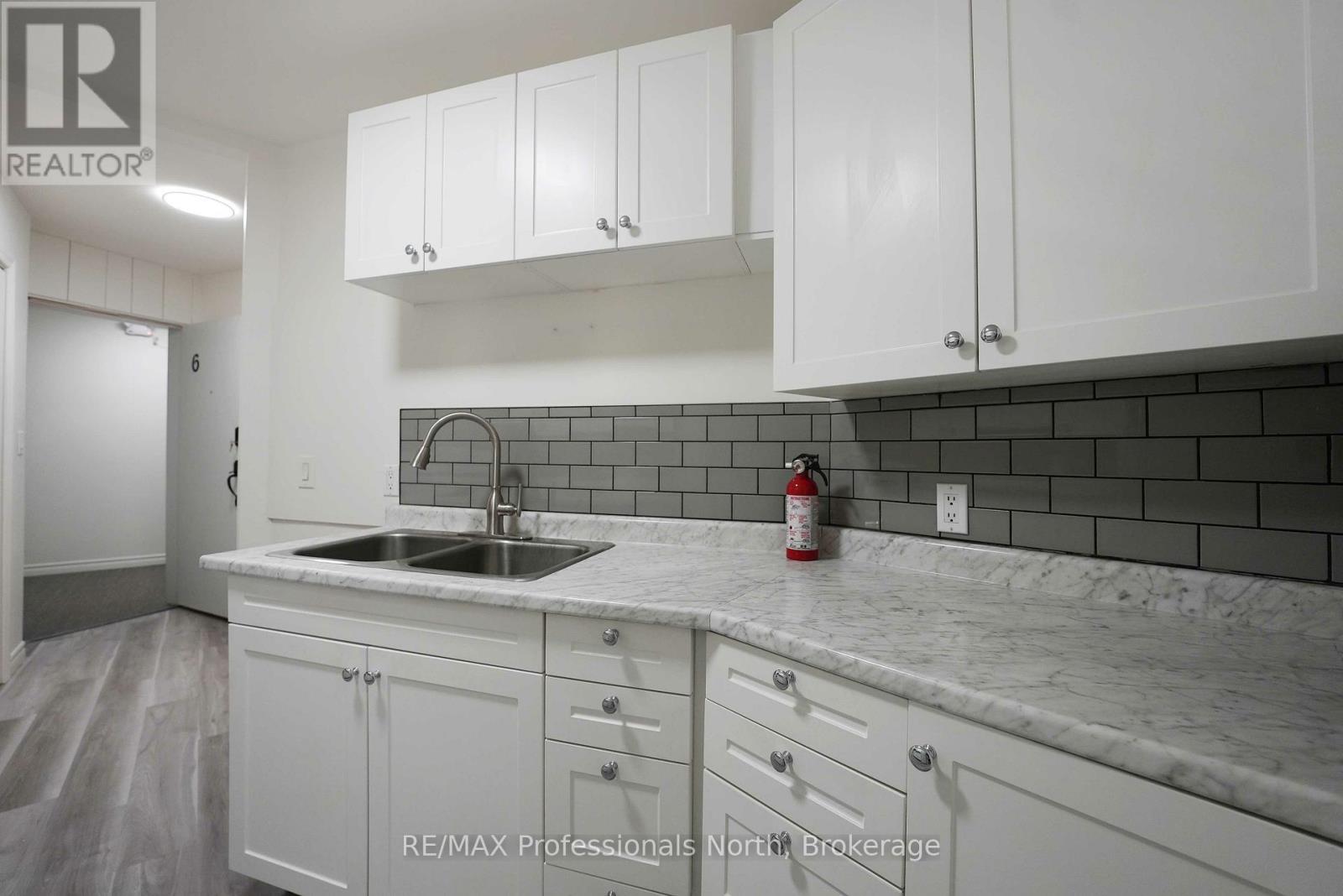 41 Maple Avenue, Dysart Et Al (Dysart), Ontario  K0M 1S0 - Photo 29 - X12876050