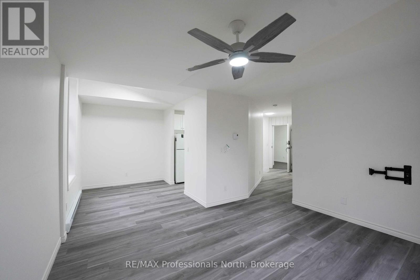 41 Maple Avenue, Dysart Et Al (Dysart), Ontario  K0M 1S0 - Photo 31 - X12876050