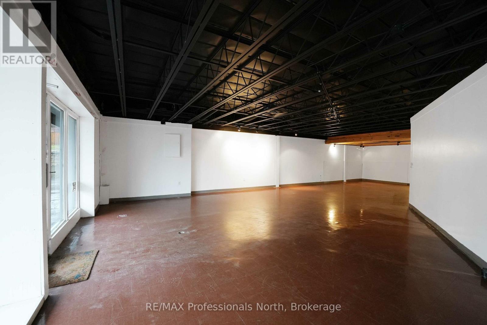 41 Maple Avenue, Dysart Et Al (Dysart), Ontario  K0M 1S0 - Photo 5 - X12876050