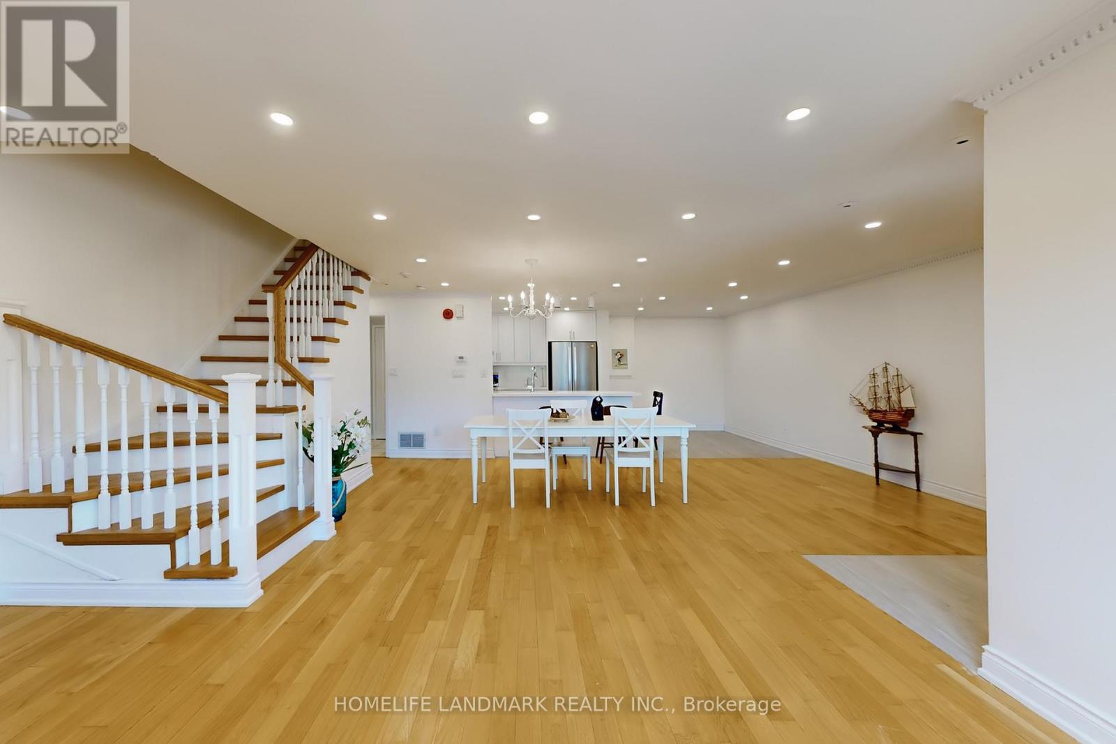 C17 - 108 Finch Avenue W, Toronto (Newtonbrook West), Ontario  M2N 6W6 - Photo 15 - C12875952