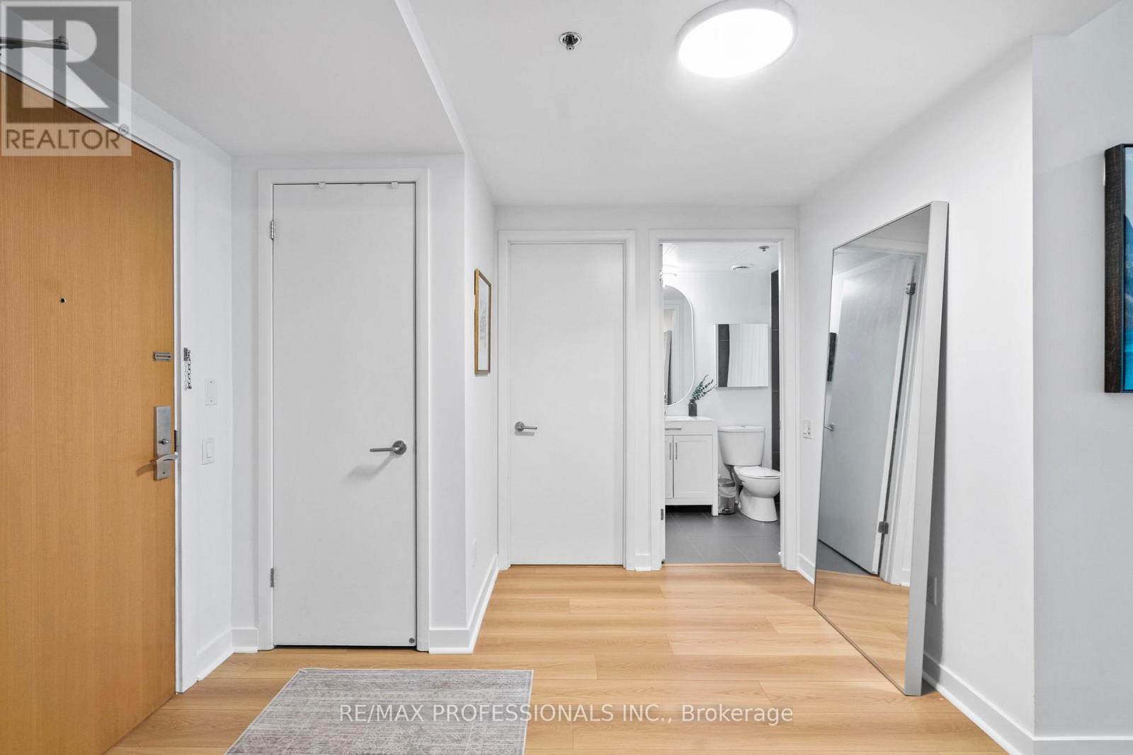 1505 - 375 King Street W, Toronto, Ontario  M5V 1K5 - Photo 14 - C12875956