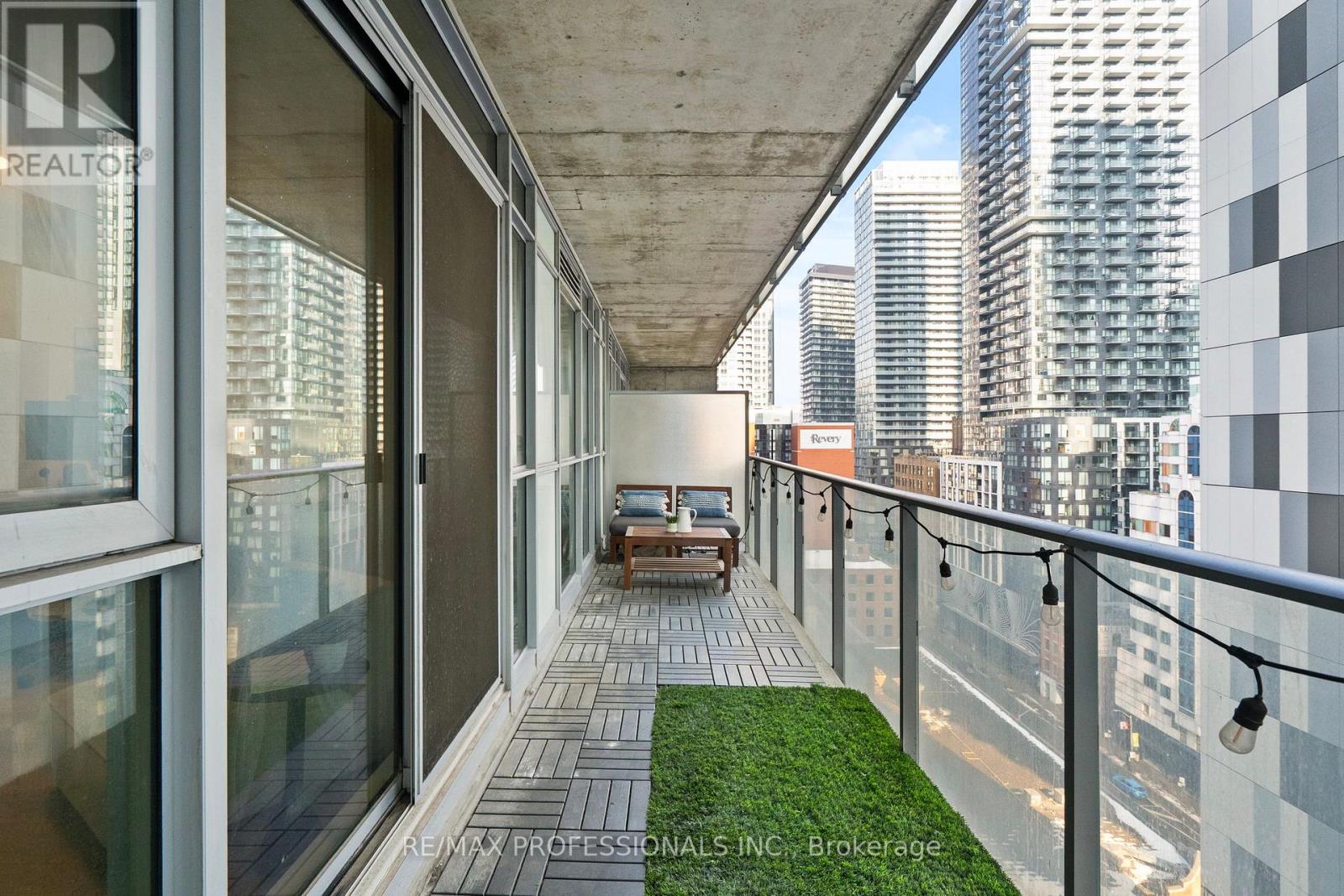 1505 - 375 King Street W, Toronto, Ontario  M5V 1K5 - Photo 24 - C12875956