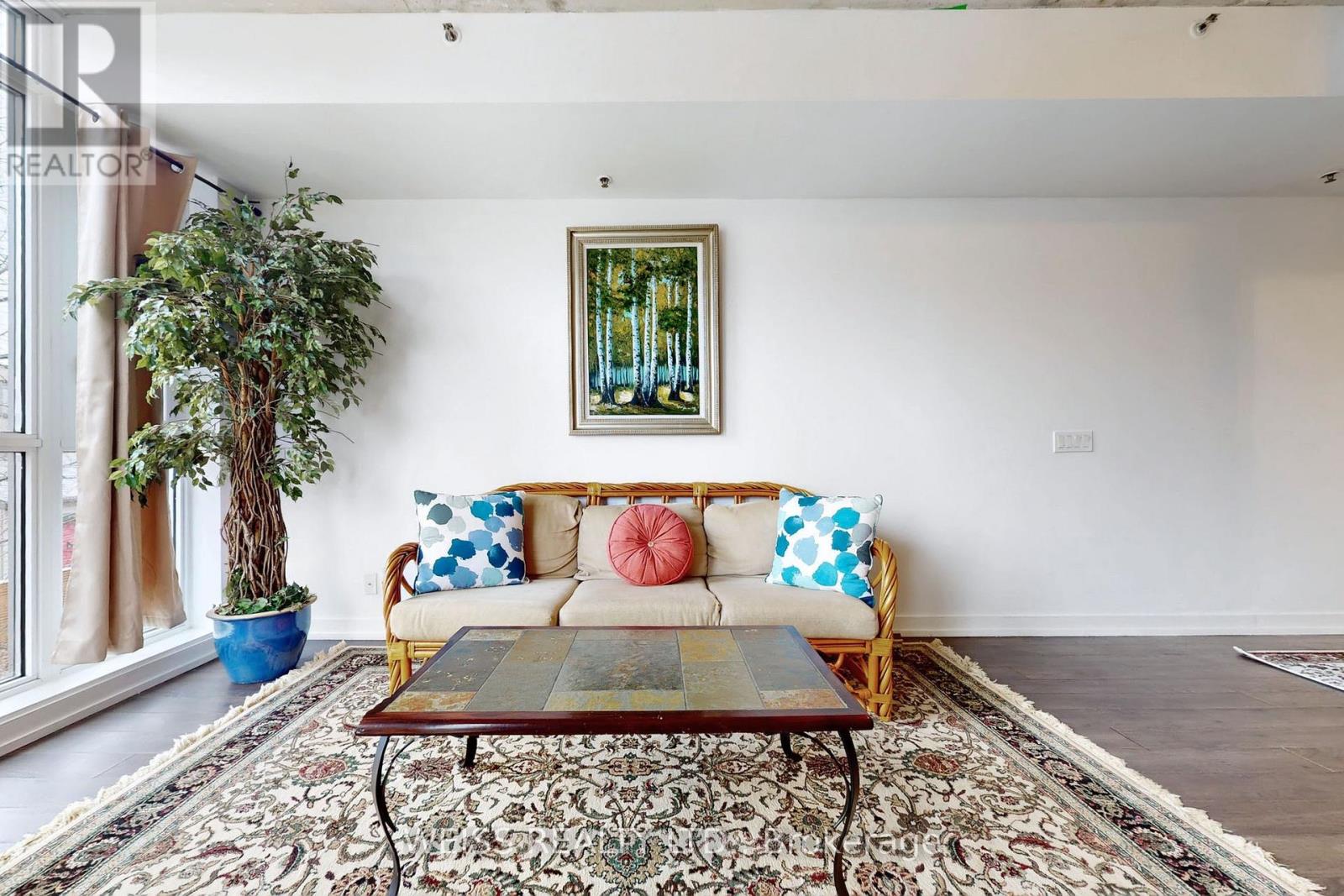 215 - 707 Dovercourt Road, Toronto, Ontario  M6H 0B5 - Photo 11 - C12876002