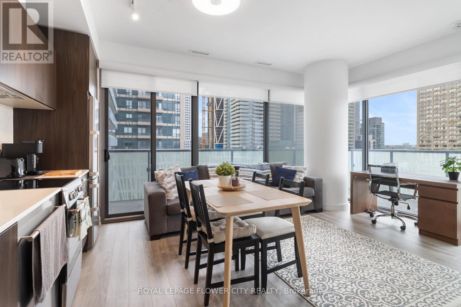 2410 - 50 Charles Street E, Toronto, Ontario  M4Y 0C3 - Photo 21 - C12876018