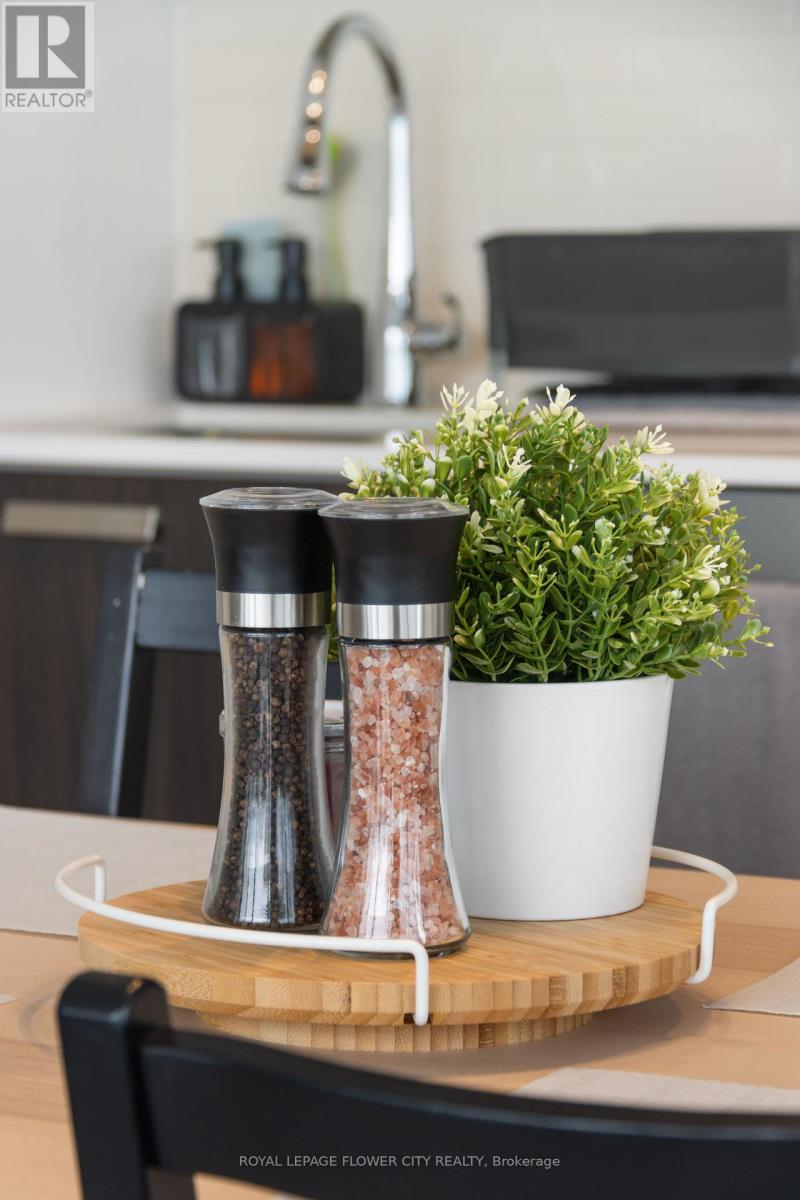 2410 - 50 Charles Street E, Toronto, Ontario  M4Y 0C3 - Photo 28 - C12876018