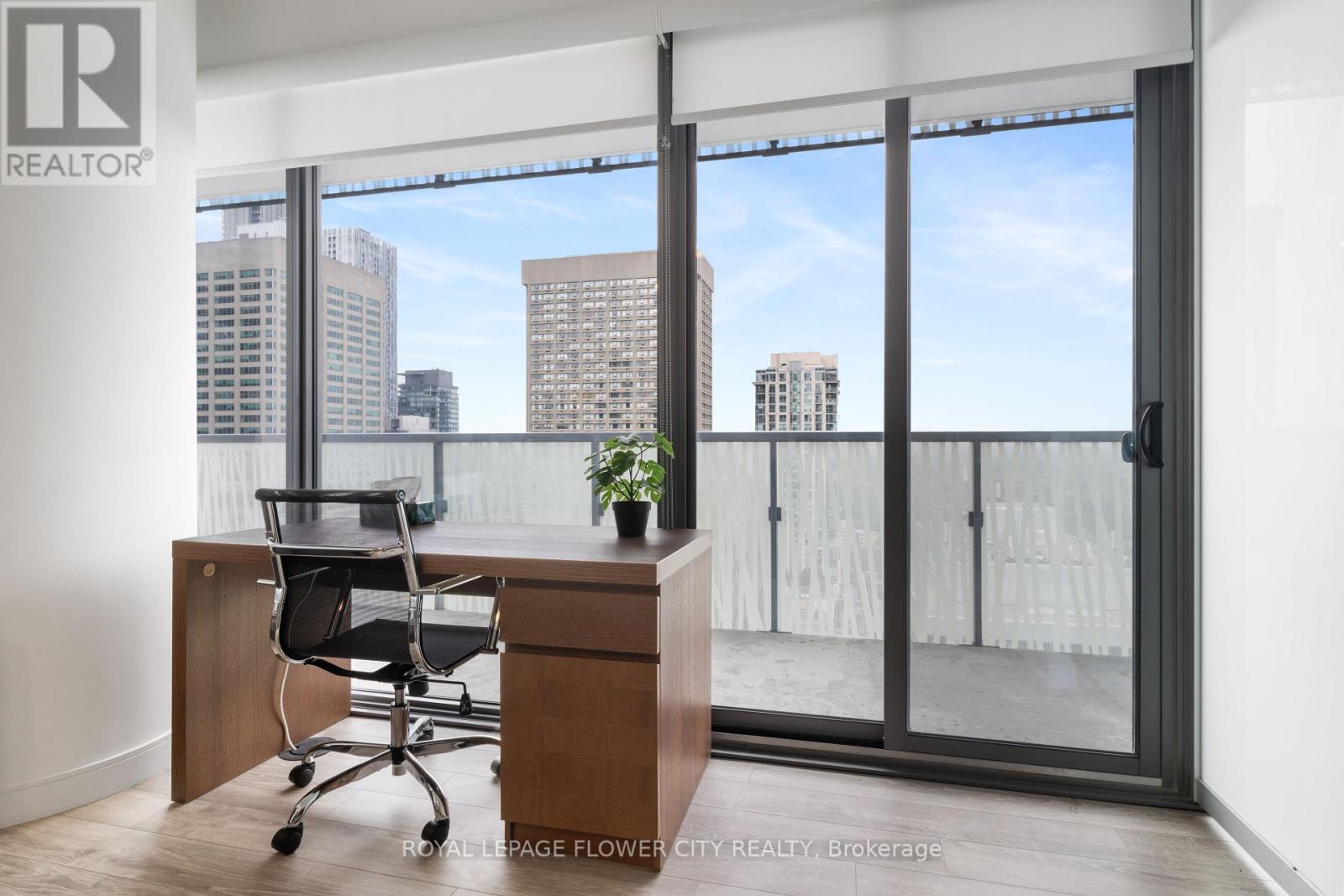 2410 - 50 Charles Street E, Toronto, Ontario  M4Y 0C3 - Photo 32 - C12876018