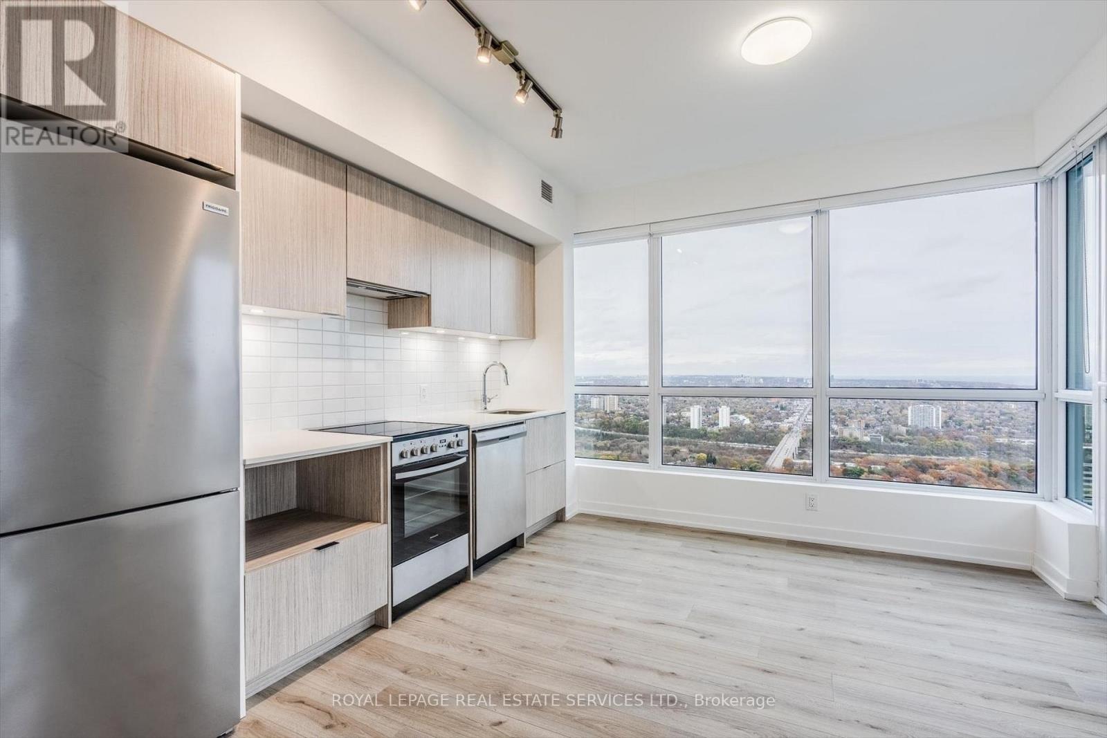 5210 - 395 Bloor Street E, Toronto (North St. James Town), Ontario  M4W 1H7 - Photo 8 - C12876056