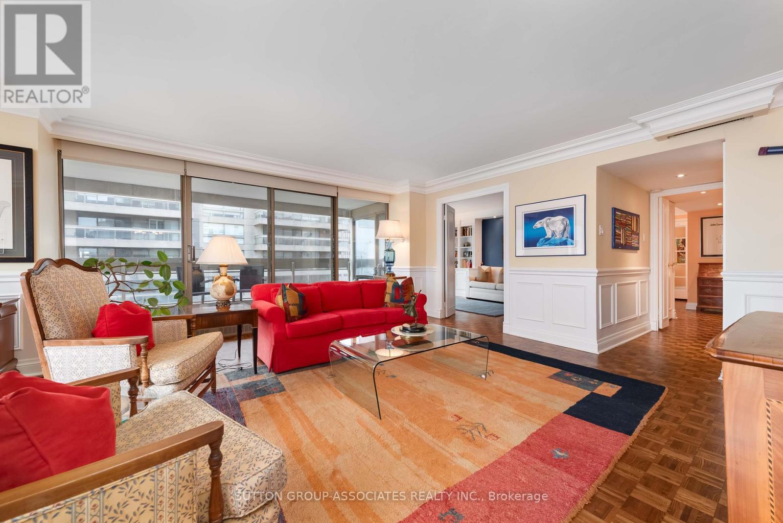 1602 - 61 St Clair Avenue W, Toronto, Ontario  M4V 2Y8 - Photo 9 - C12876076