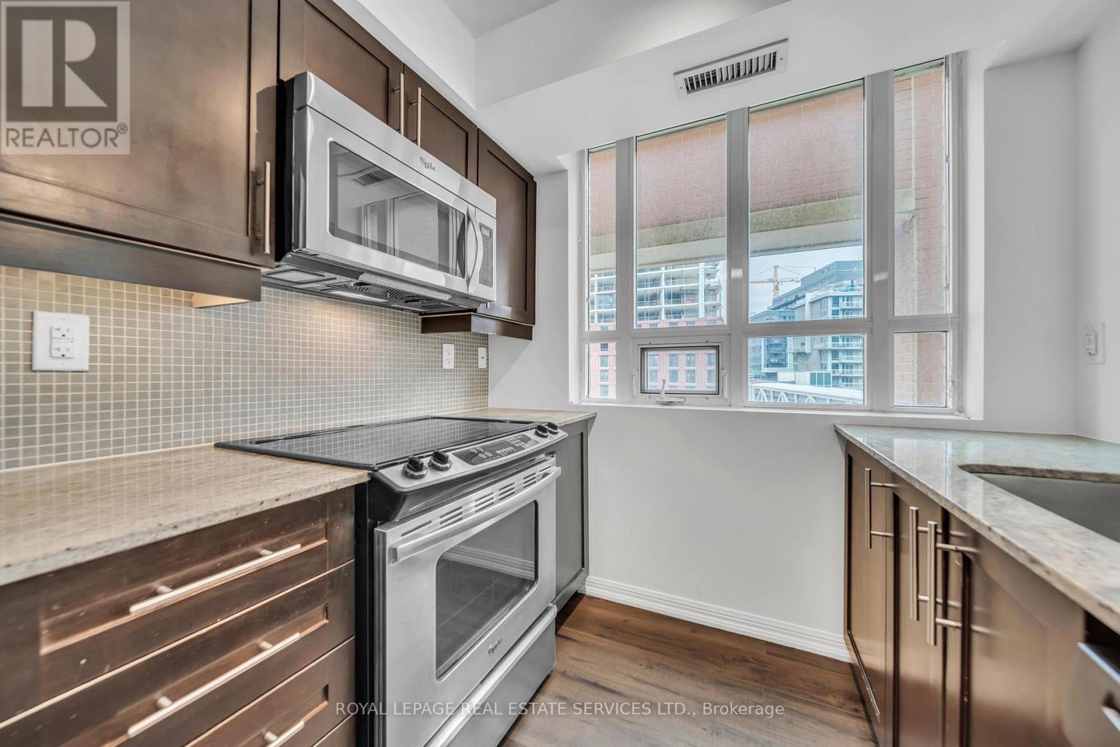 502 - 125 Western Battery Road, Toronto, Ontario  M6K 3R8 - Photo 10 - C12876136