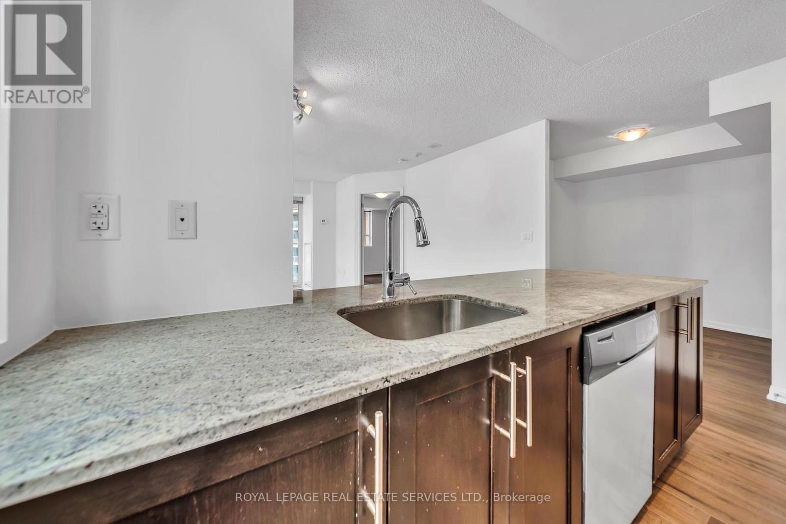 502 - 125 Western Battery Road, Toronto, Ontario  M6K 3R8 - Photo 6 - C12876136