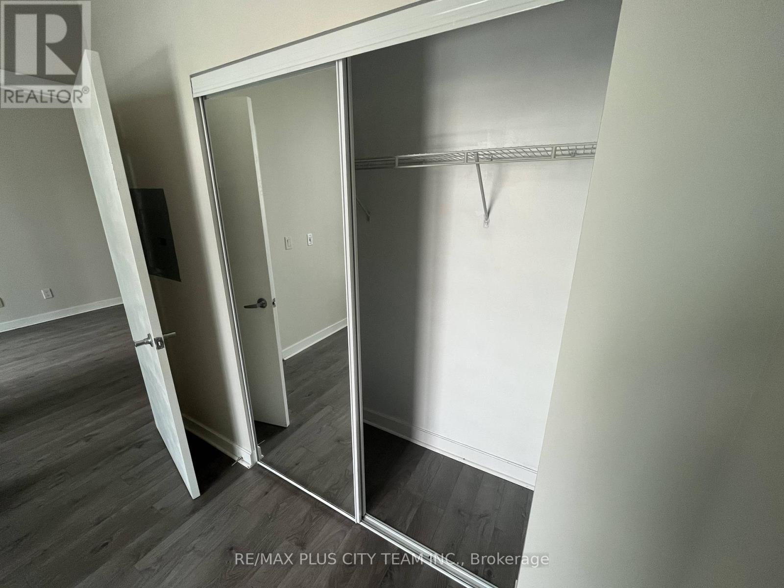 2311 - 12 Yonge Street, Toronto, Ontario  M5E 1Z9 - Photo 13 - C12876154