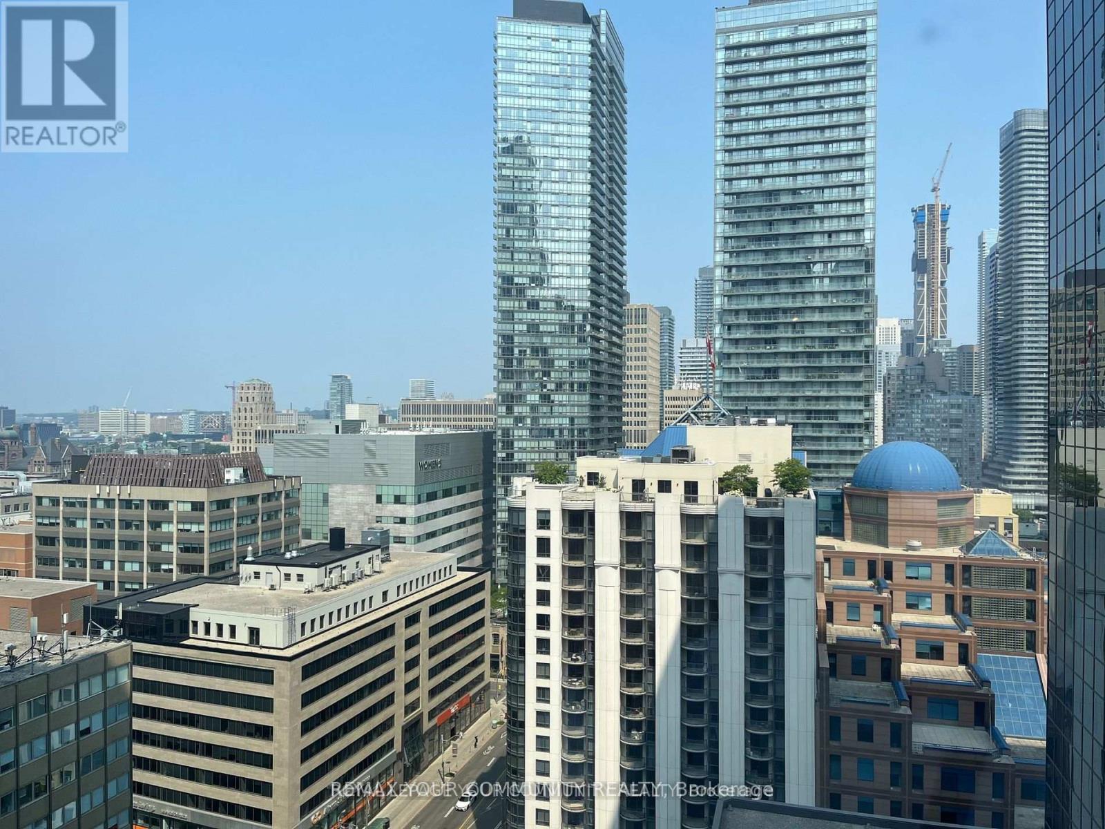 2201 - 763 Bay Street, Toronto, Ontario  M5G 2R3 - Photo 2 - C12876178
