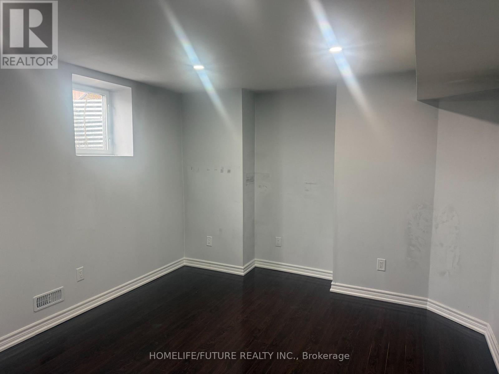 Bsmt - 109 Boxwood Crescent, Markham, Ontario  L3S 4A4 - Photo 3 - N12801488