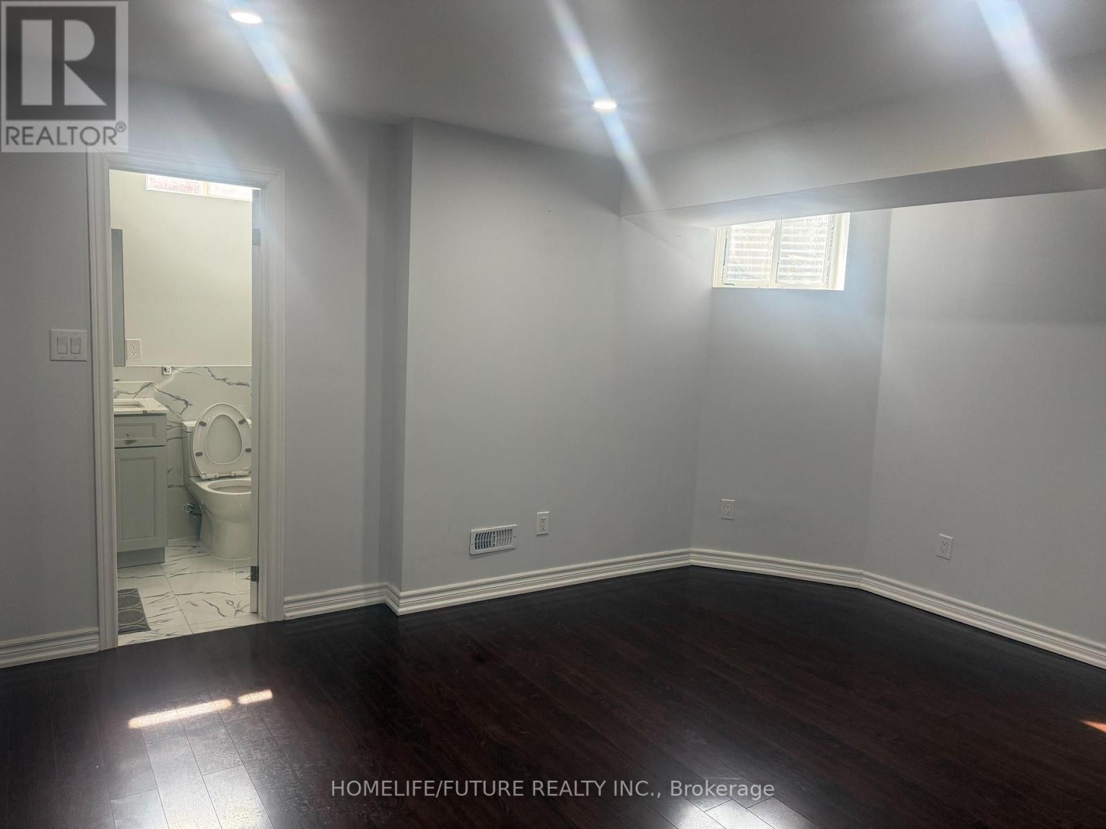 Bsmt - 109 Boxwood Crescent, Markham, Ontario  L3S 4A4 - Photo 2 - N12801488