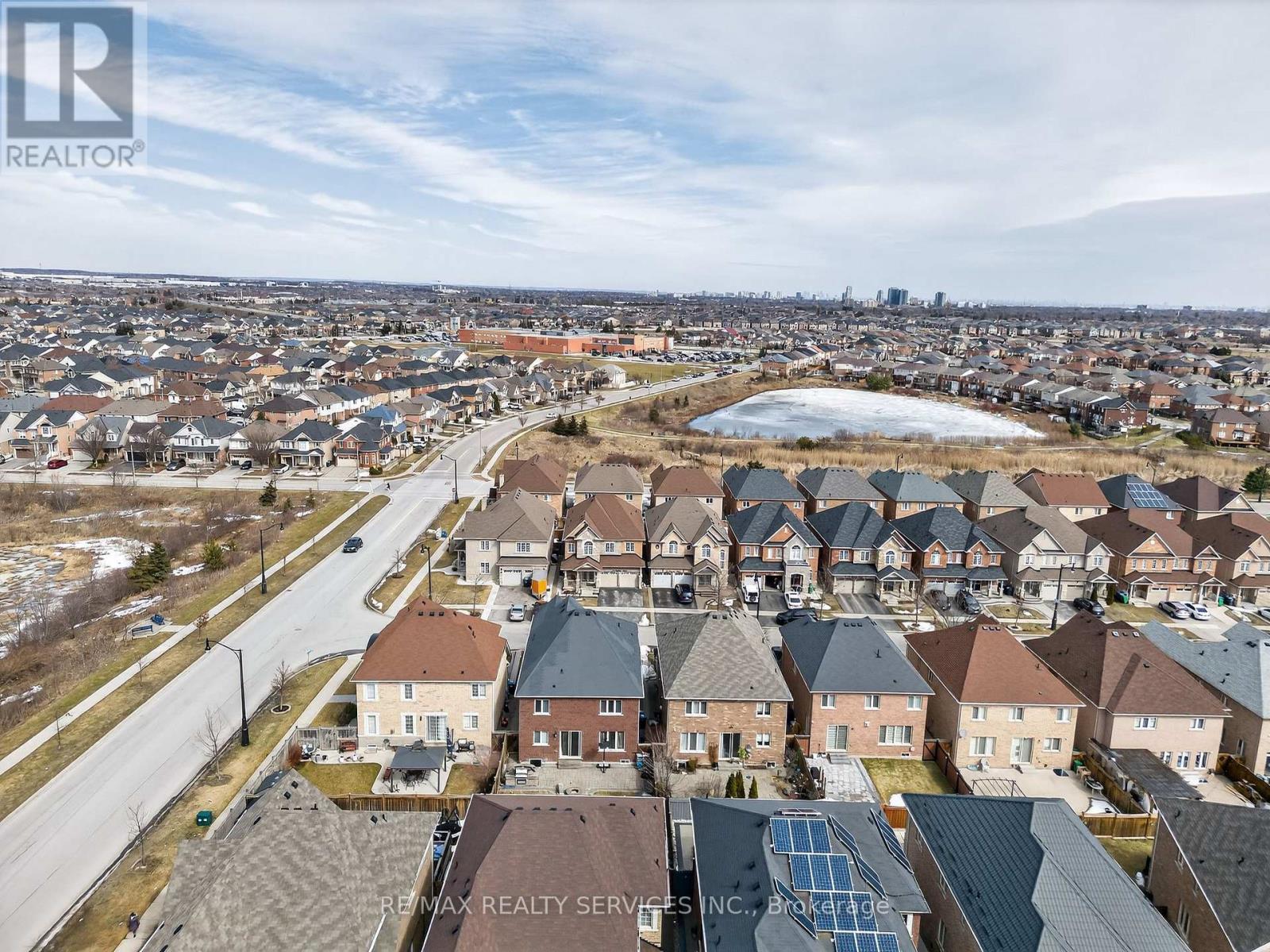 25 Selsdon Street, Brampton, Ontario  L6X 3C4 - Photo 44 - W12874074